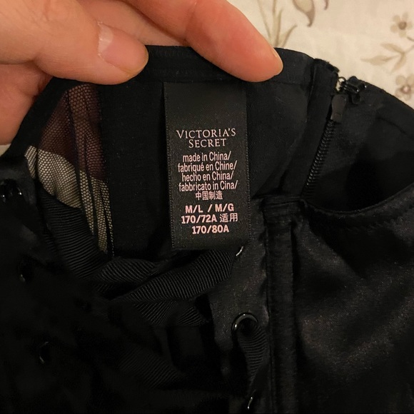 VS Satin Corset Bustier - Picture 3 of 3